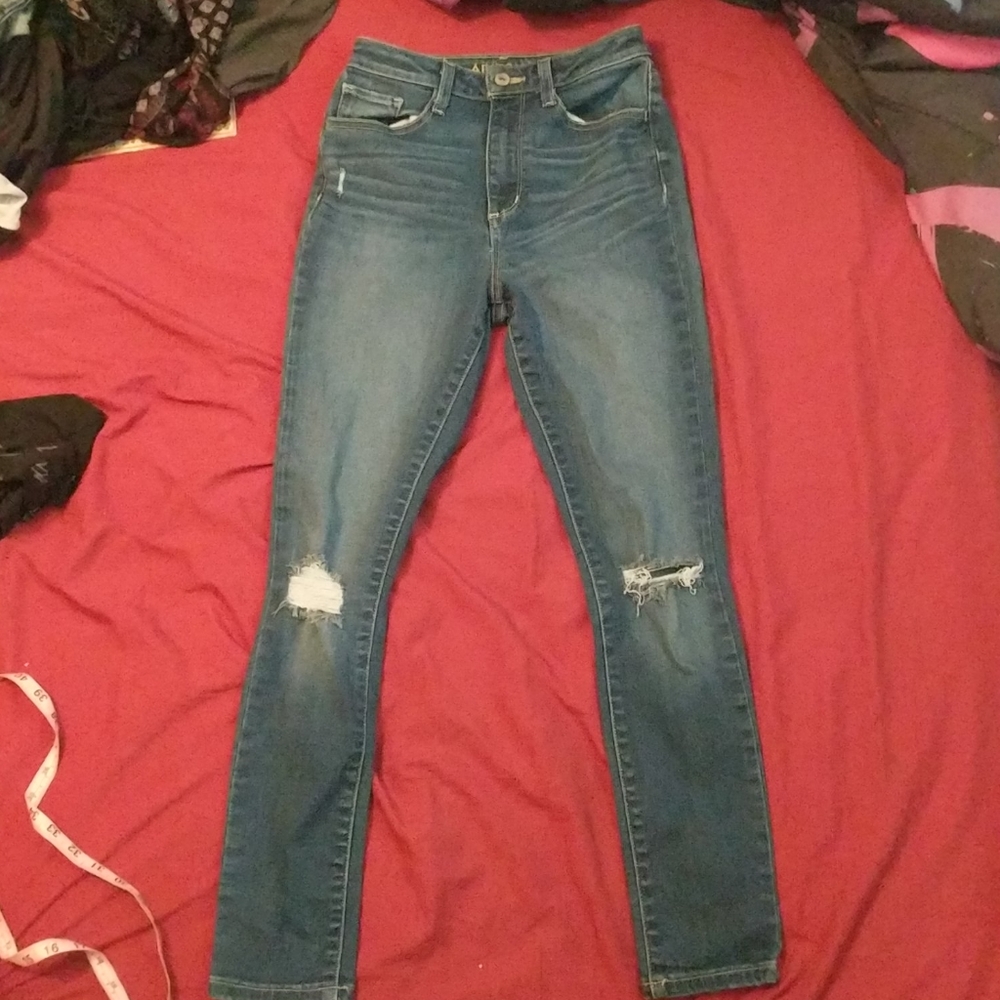 High waisted jeans